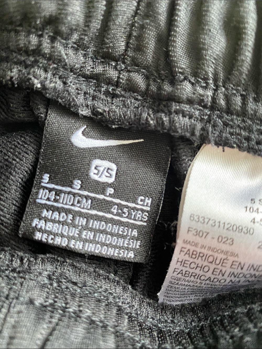 NIKE Dri Fit 2 piece track set size kids girls 5 - Picture 7 of 7